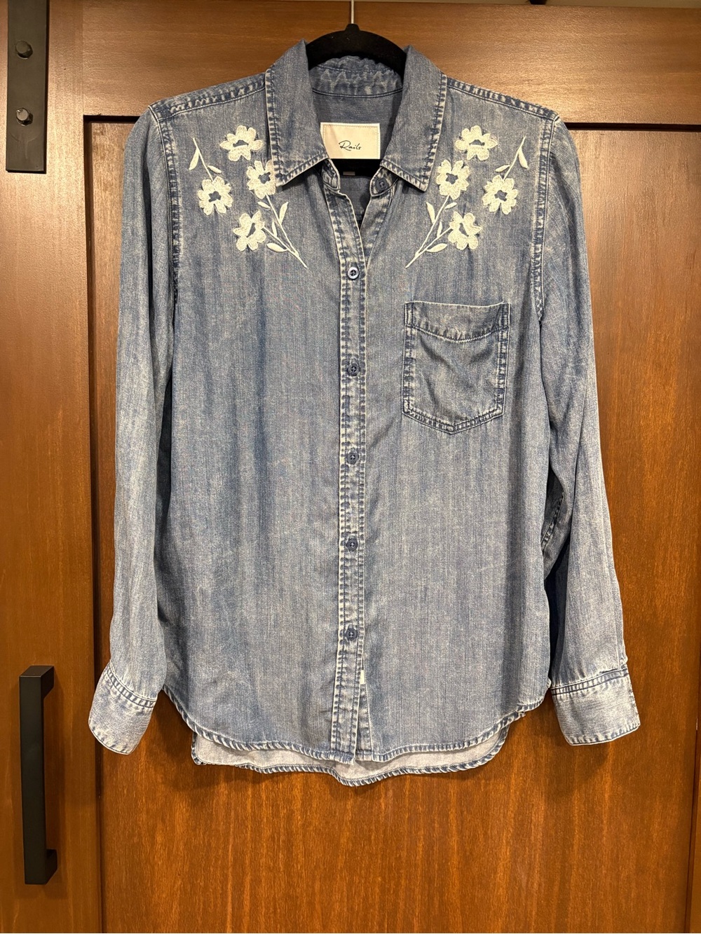 Rails Ingrid shirt Small denim with flowers - Picture 4 of 10